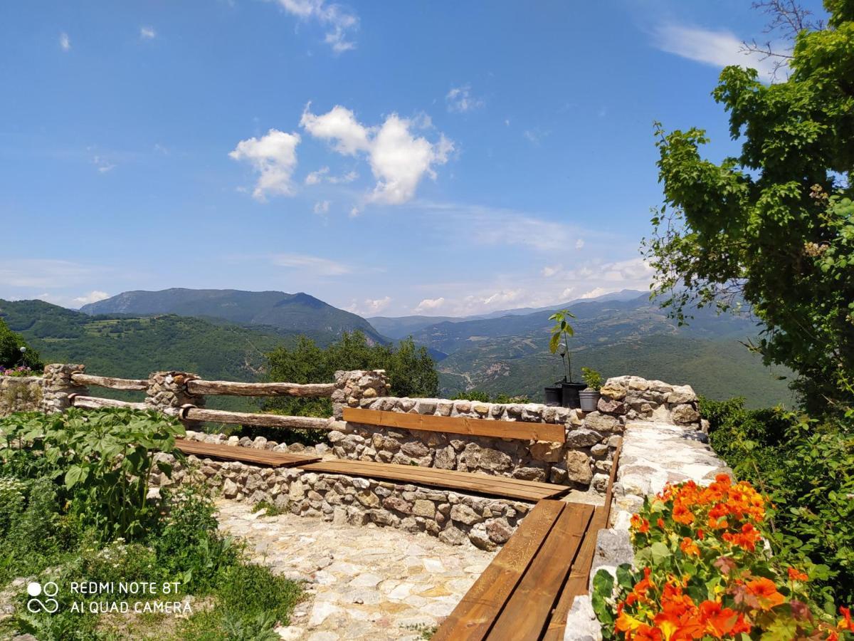 Bed and Breakfast Massia Gasset Senterada Exterior foto